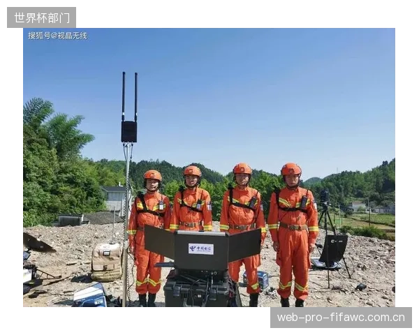 遥控救援船搭载的高清摄像头所拍摄的救援画面,如何避免成为侵犯游客隐私的法律风险点? 遥控救援船搭载的高清摄像头所拍摄的救援画面,如何避免成为侵犯游客隐私的法律风险点?